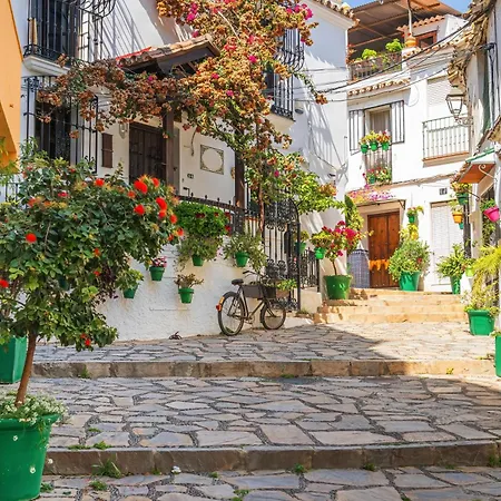 Ar11 Stylish Flat In Perfect Location Apartment Estepona