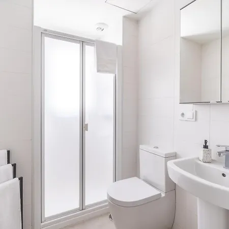 Ar11 Stylish Flat In Perfect Location エステポナ